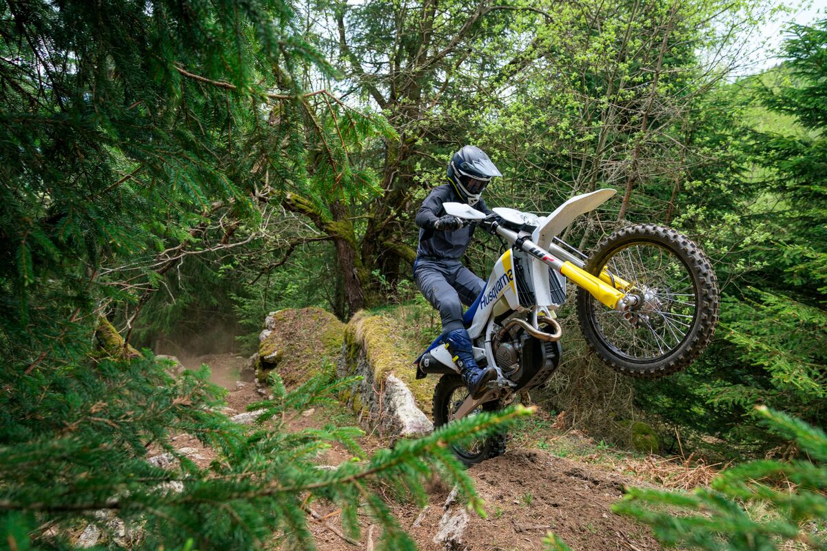 Husqvarna 2027 enduro range_03