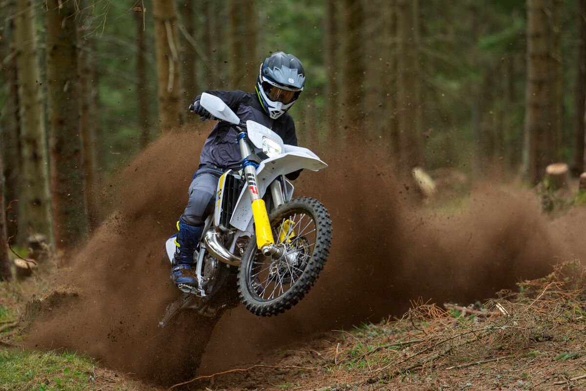 204613_TE 150 2027_Action