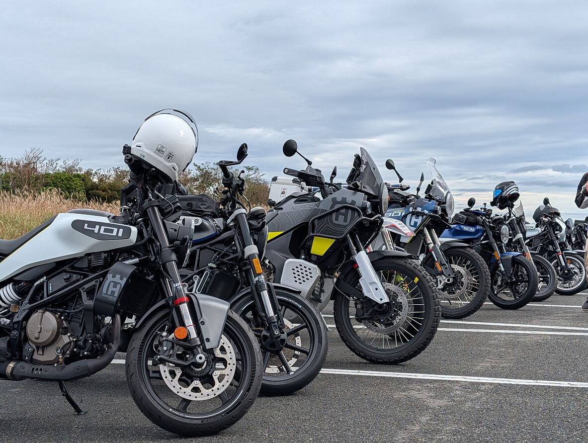 Fika Meet 過去開催写真（駐車場）
