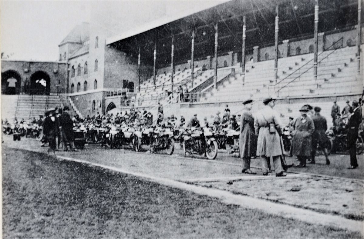 1923 -  start at stadium - Stockholm