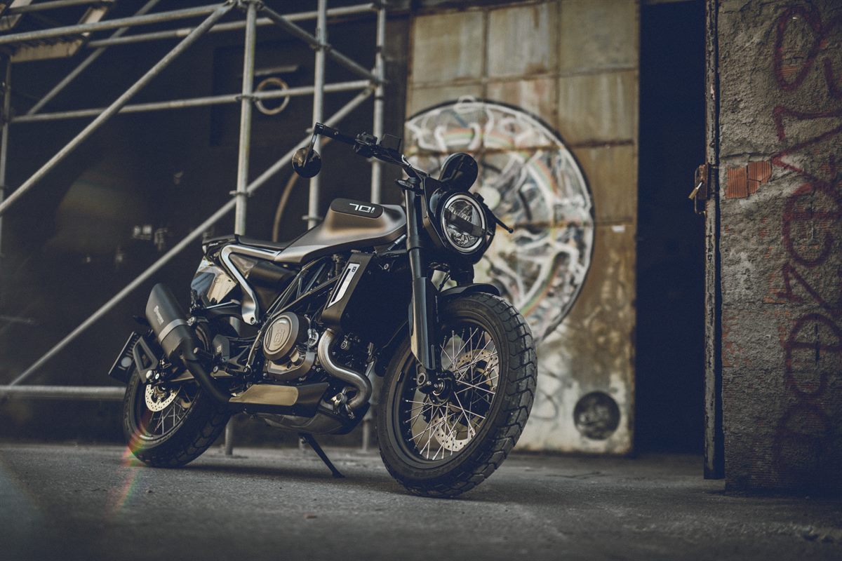 57978_Svartpilen 701 Style