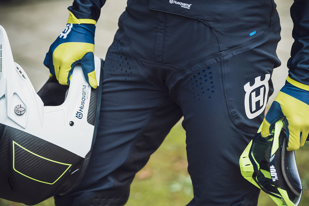 57227_Husqvarna Functional Clothing MY20