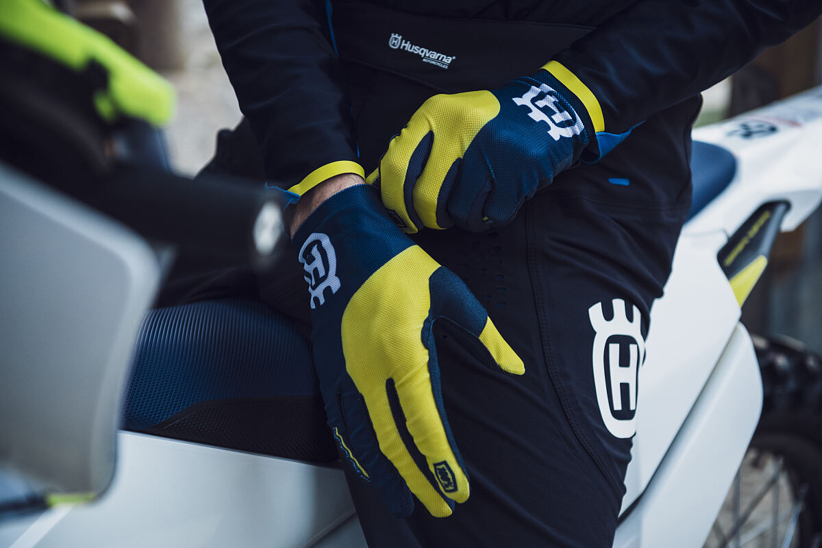 57223_Husqvarna Functional Clothing MY20