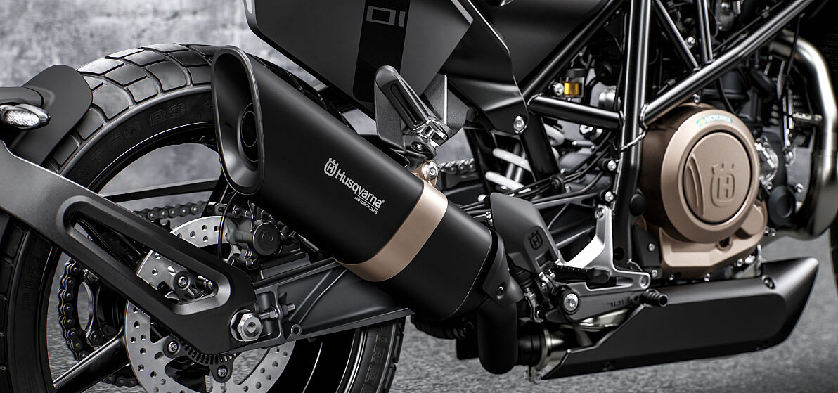 SVARTPILEN 701_EXHAUST