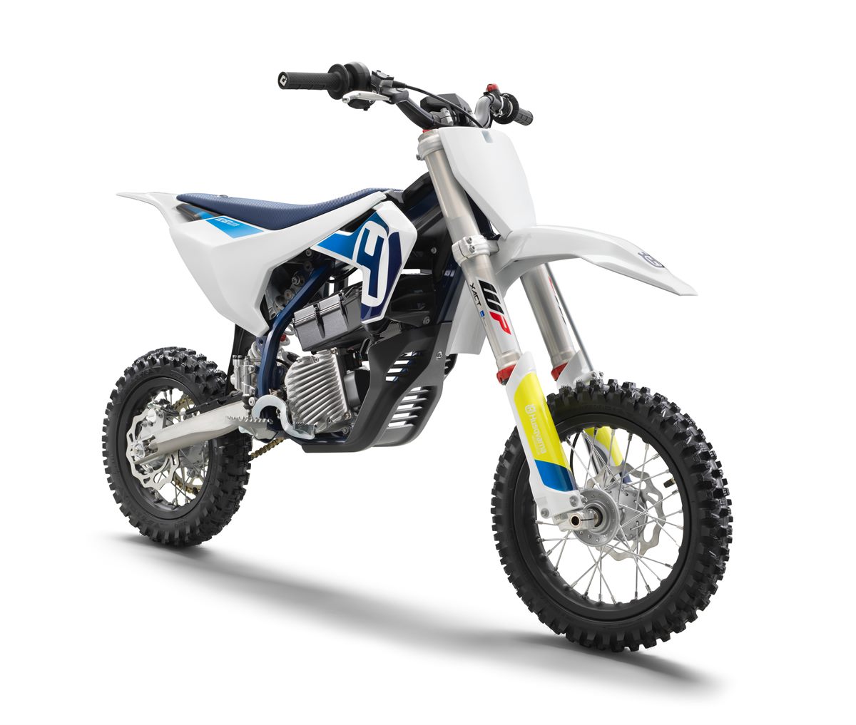 HUSQVARNA MOTORCYCLES LAUNCH FIRST EVER ELECTRIC MOTORCYCLE, THE ALL-NEW EE 5
