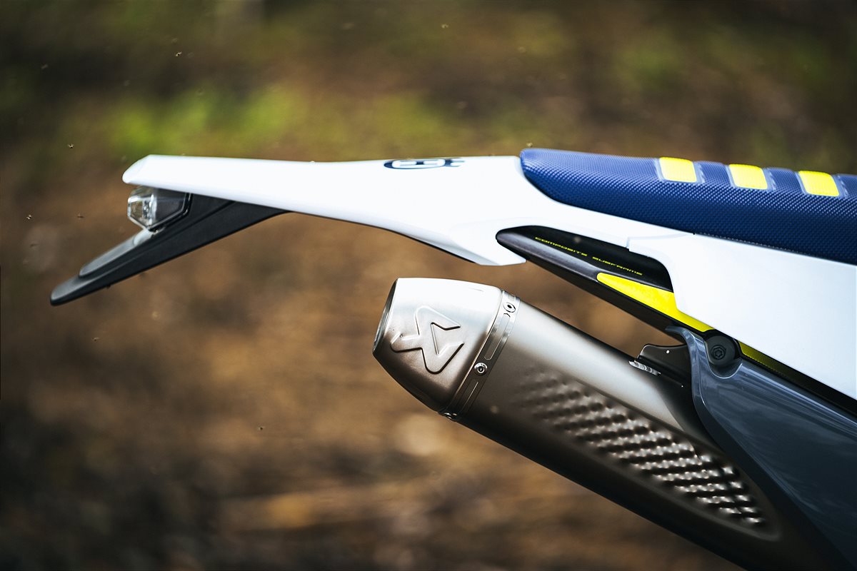 Akrapovic_Enduro_2020