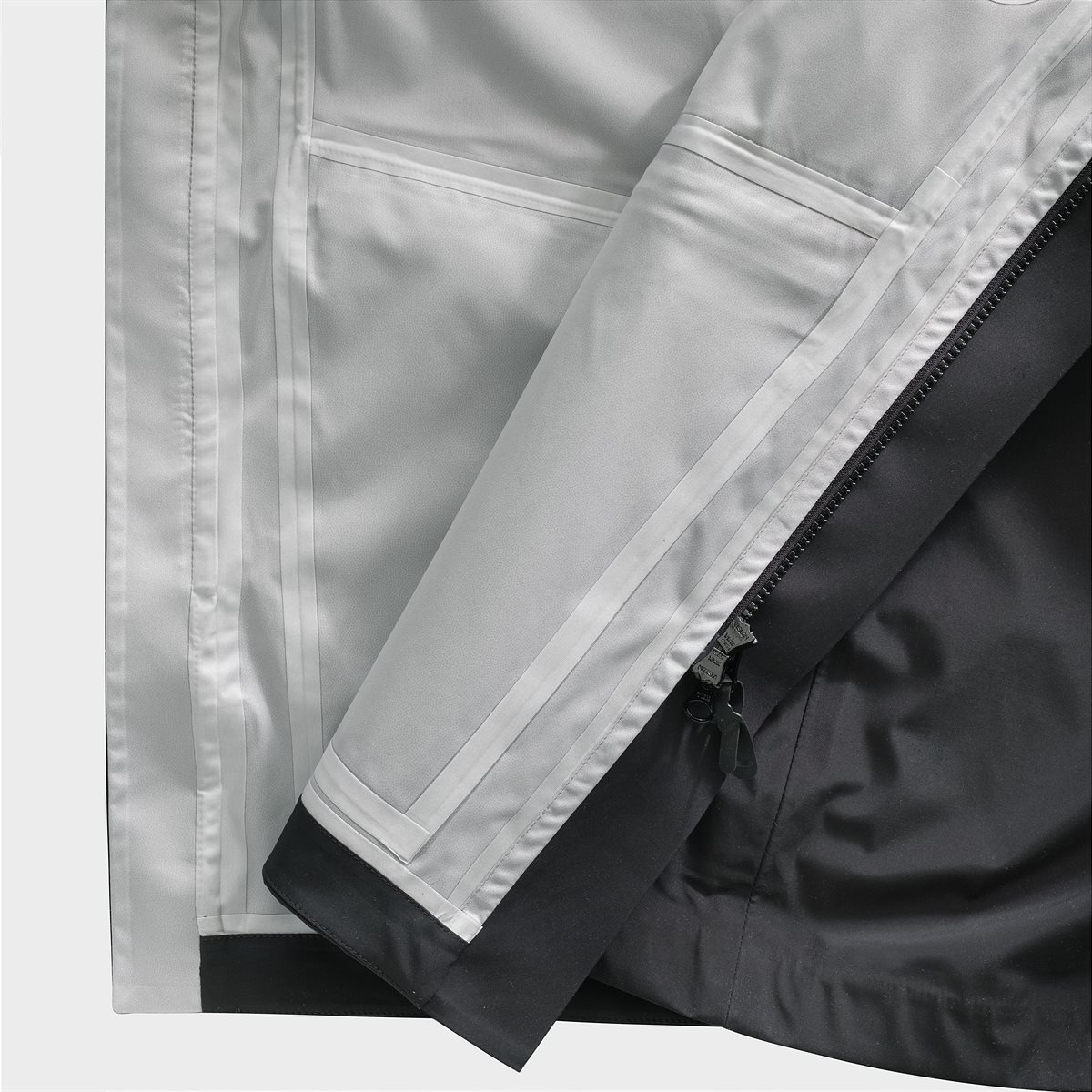 REMOTE PARKA (2)