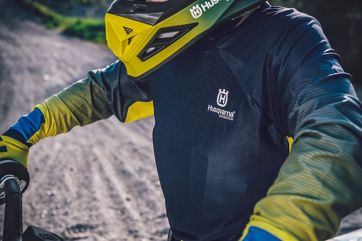 Husqvarna Functional Clothing MY 2020 (6)