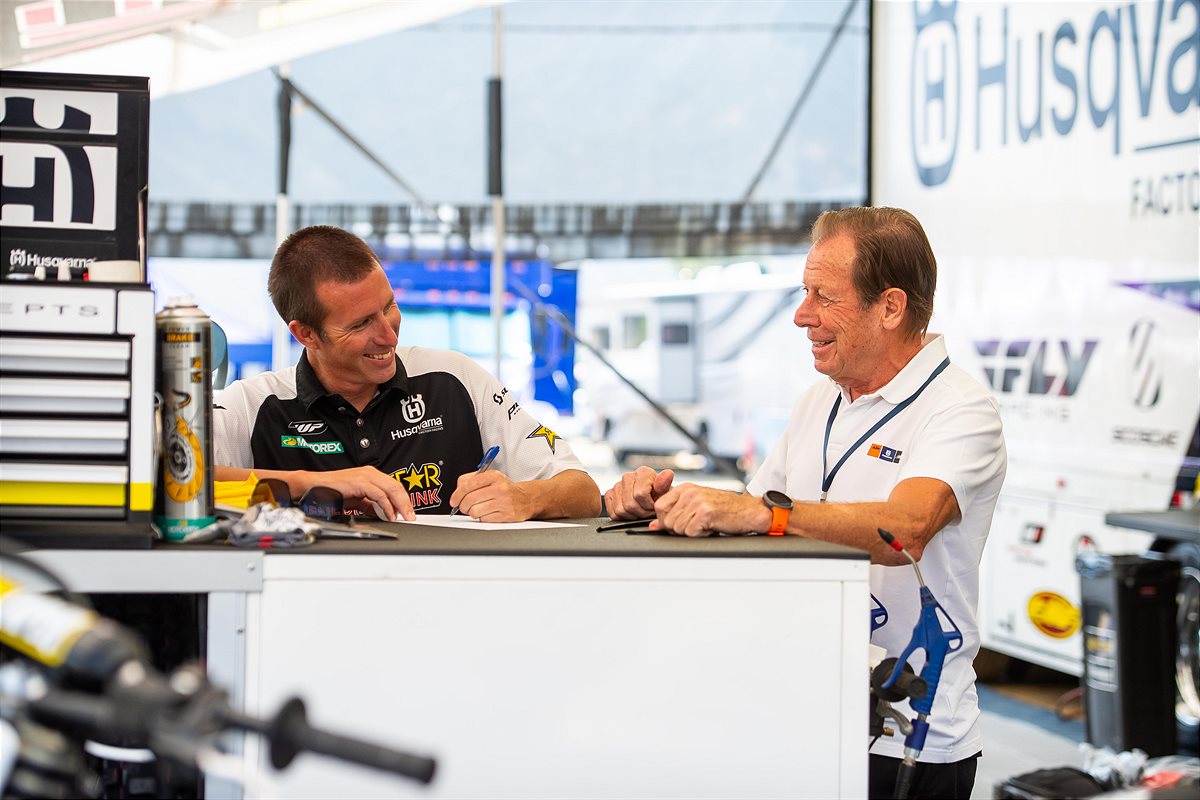 ROCKSTAR ENERGY HUSQVARNA FACTORY RACING TEAM MANAGER - STEPHEN WESTFALL