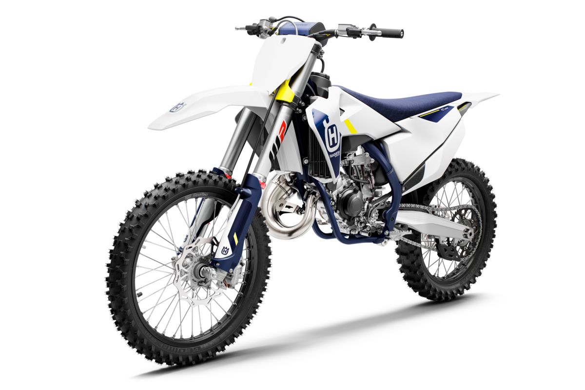 87240_TC 125 MY22 Front-left