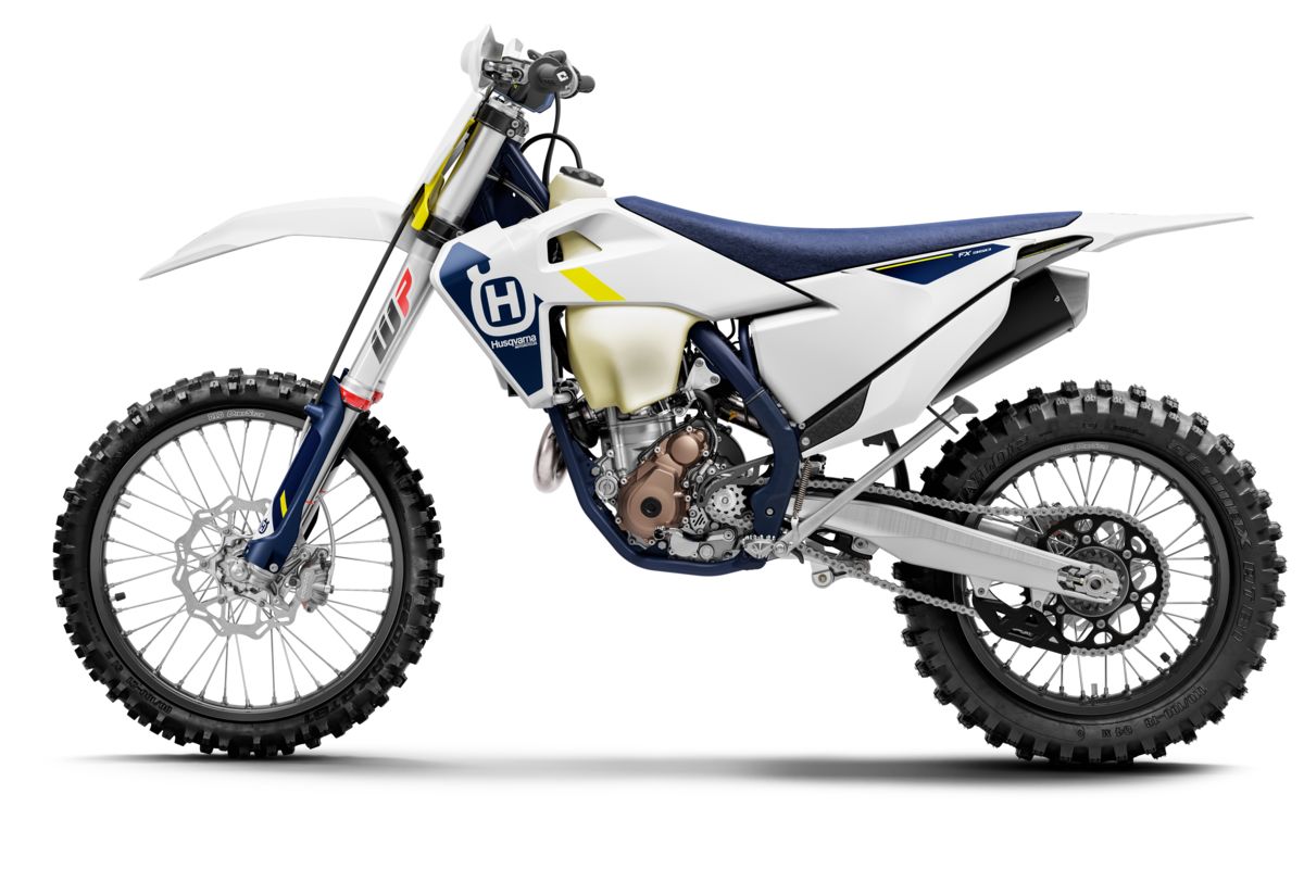 87262_FX 350 MY22 90-Left