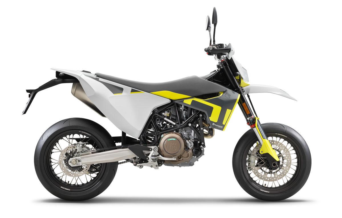 63032_701 Supermoto 2020