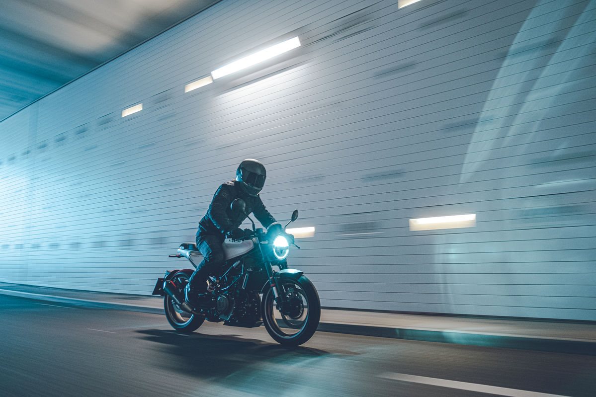 2022 Vitpilen 401