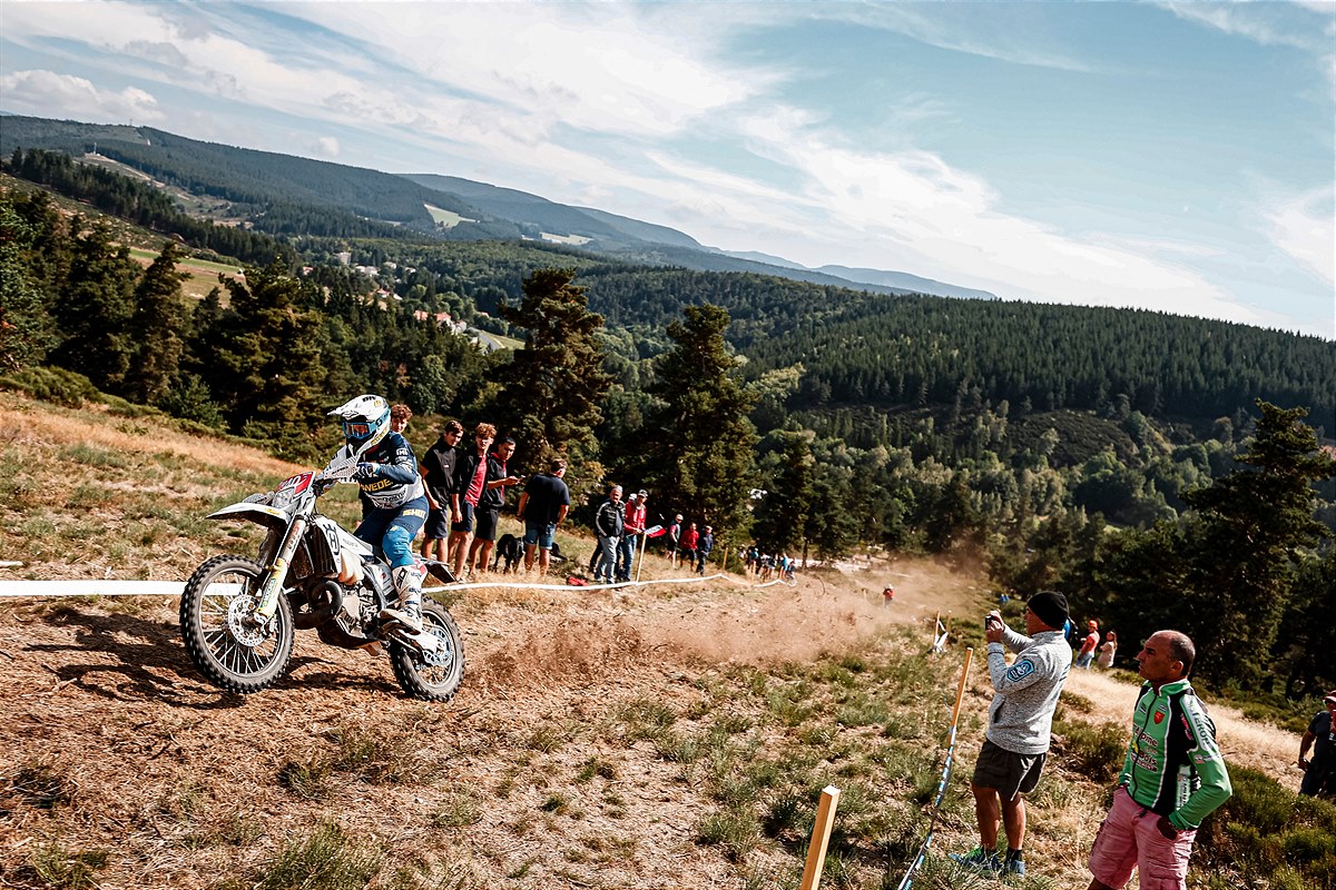118891_mikael-persson_ISDE_2022_France_14012