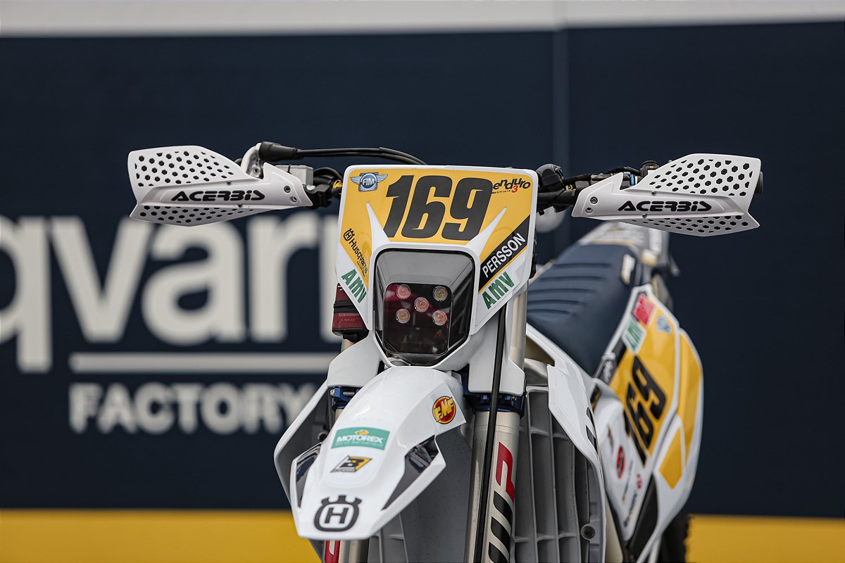 Mikael Persson - Husqvarna Factory Racing - TE 300