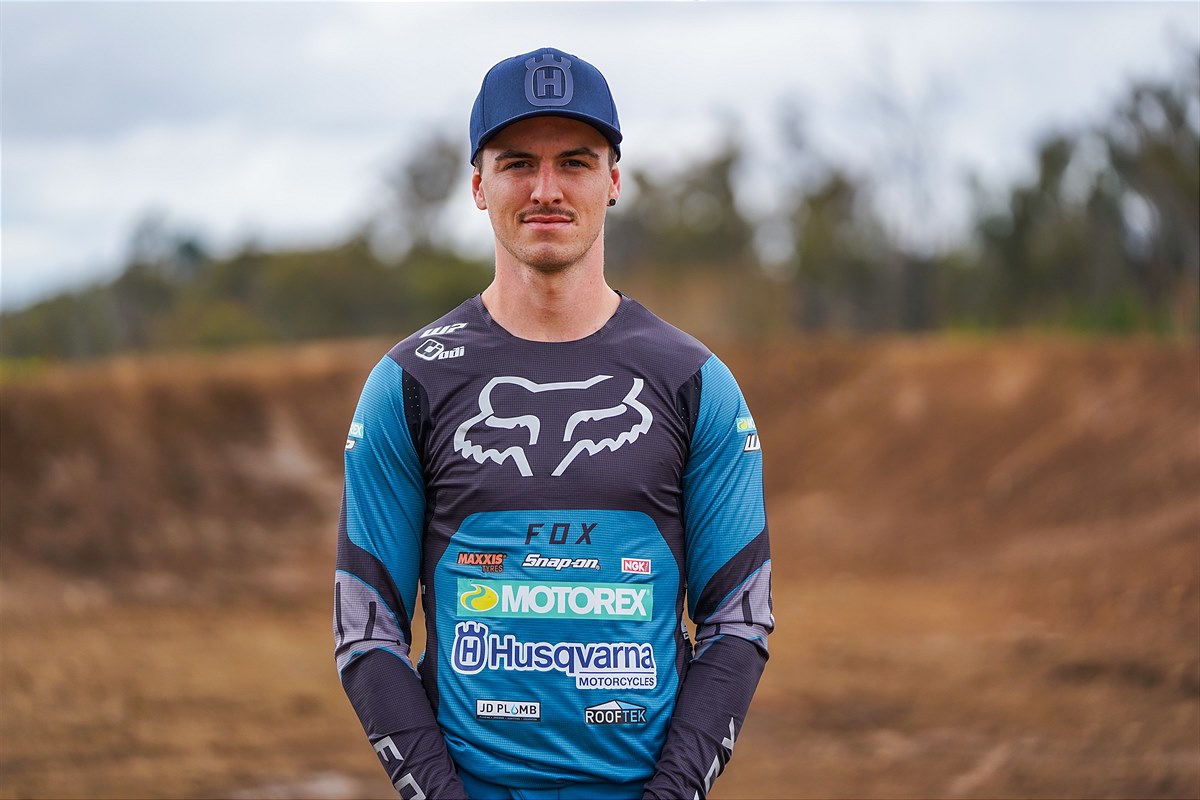 Husqvarna_Racing_Team_2022_SX_photoshoot_6