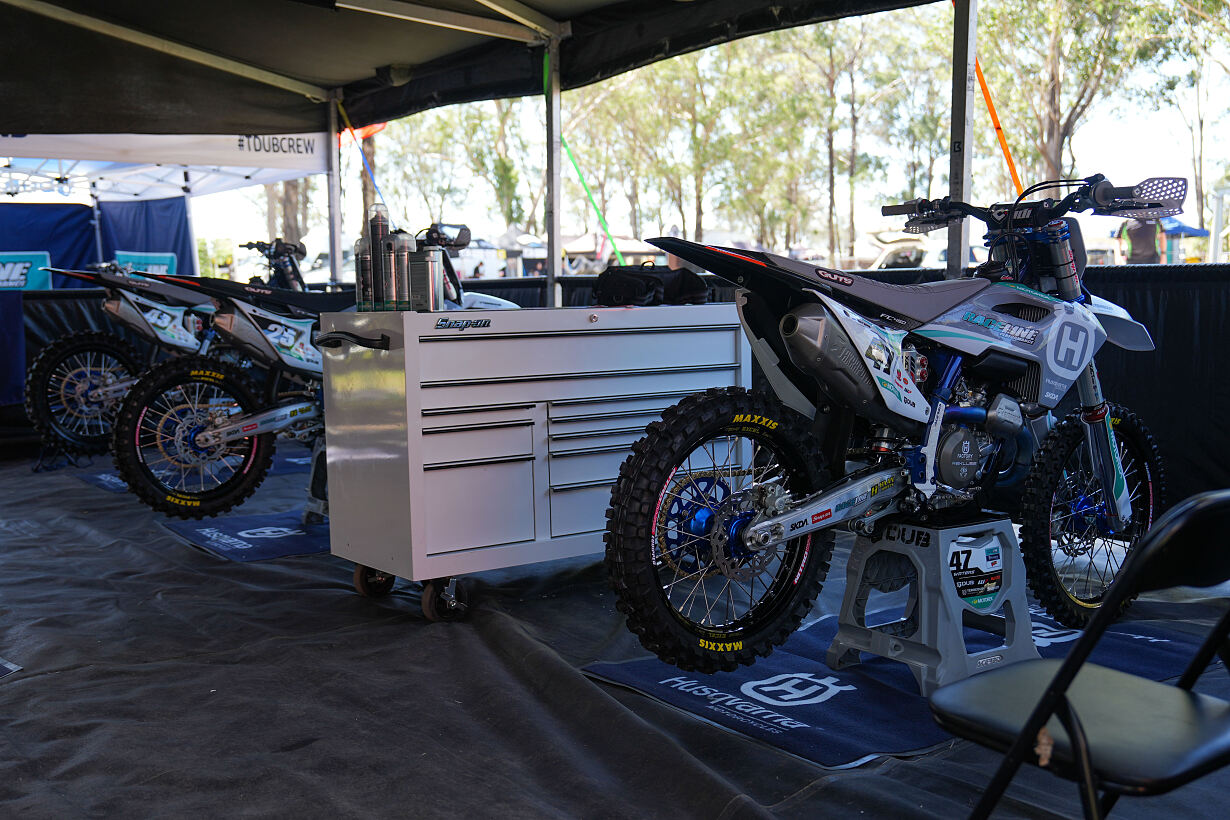 Raceline Husqvarna Berry Sweet Racing 