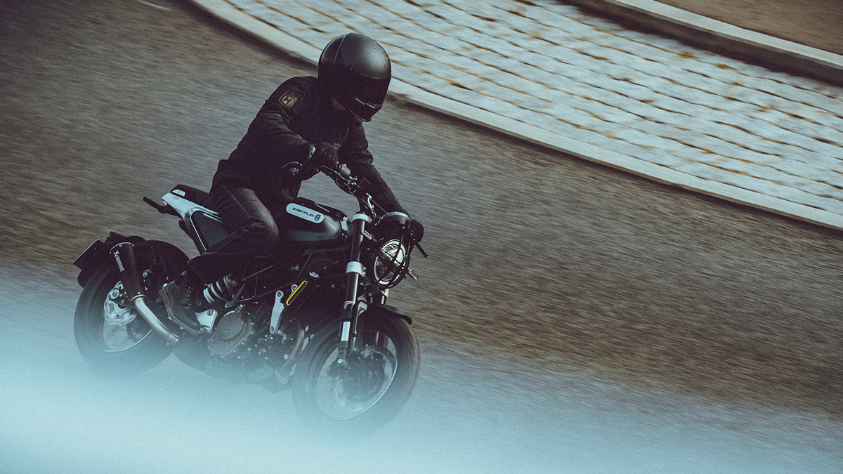 Husqvarna Svartpilen 125