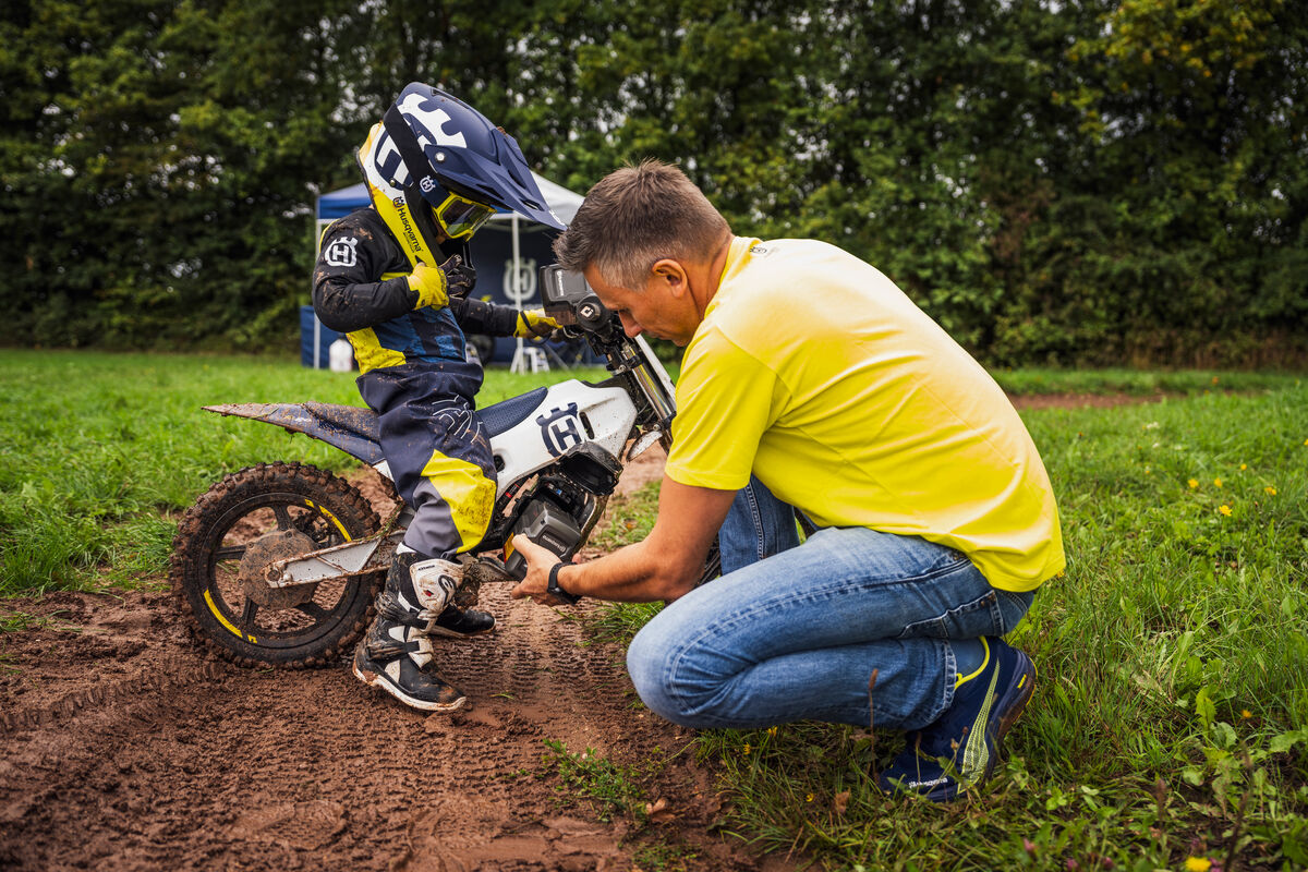 2024 Husqvarna Motorcycles EE 2