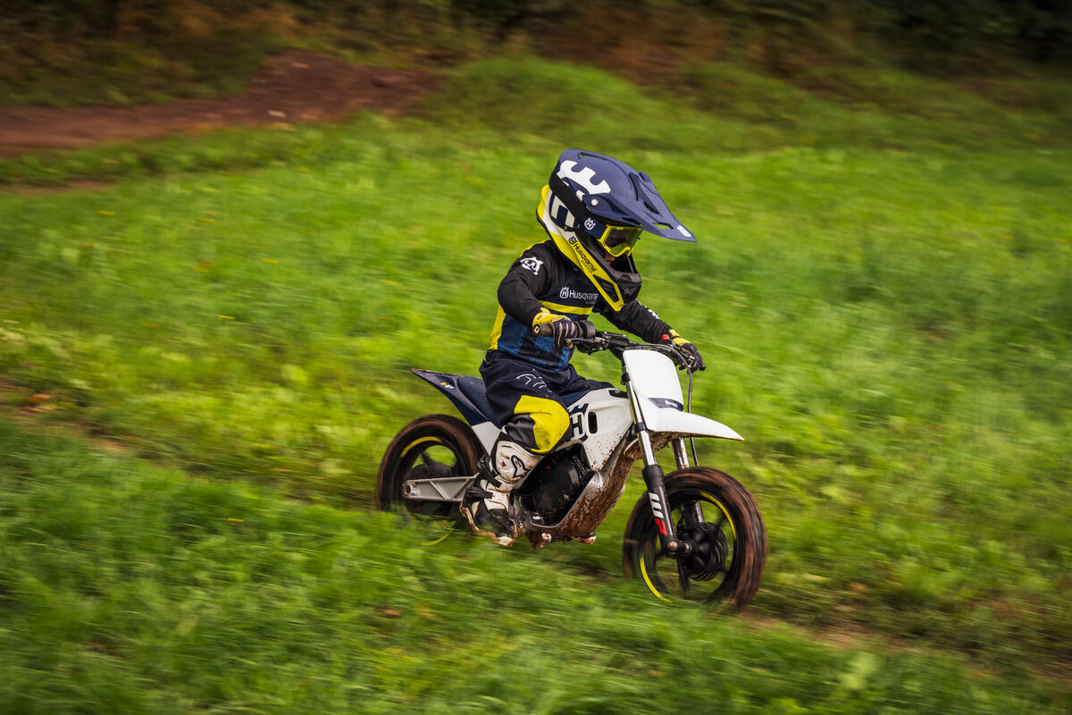 2024 Husqvarna Motorcycles EE 2