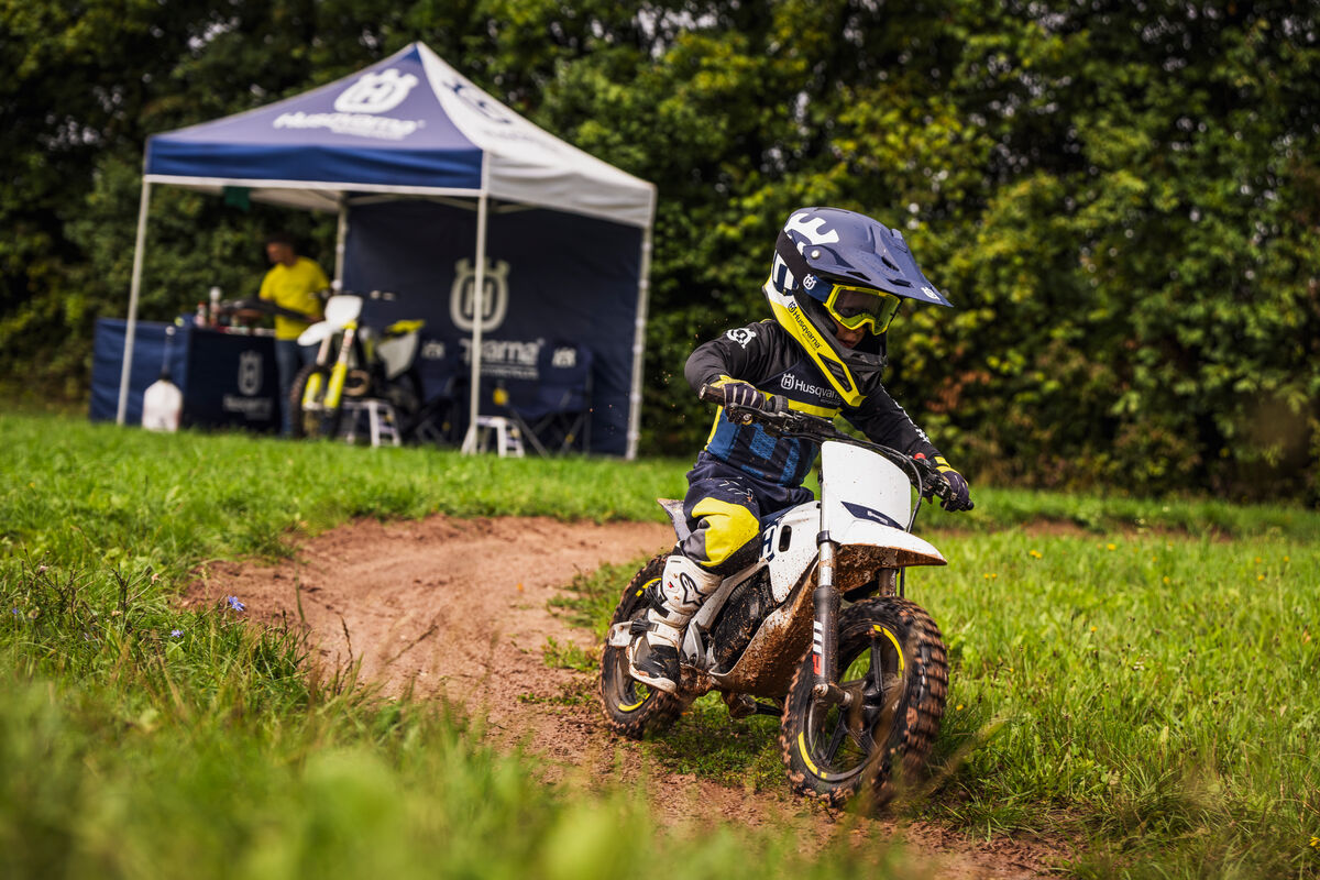 2024 Husqvarna Motorcycles EE 2