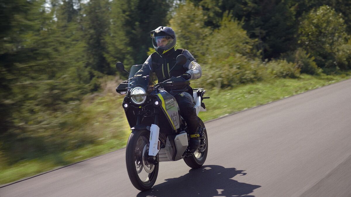 2024 Husqvarna Motorcycles Norden 901