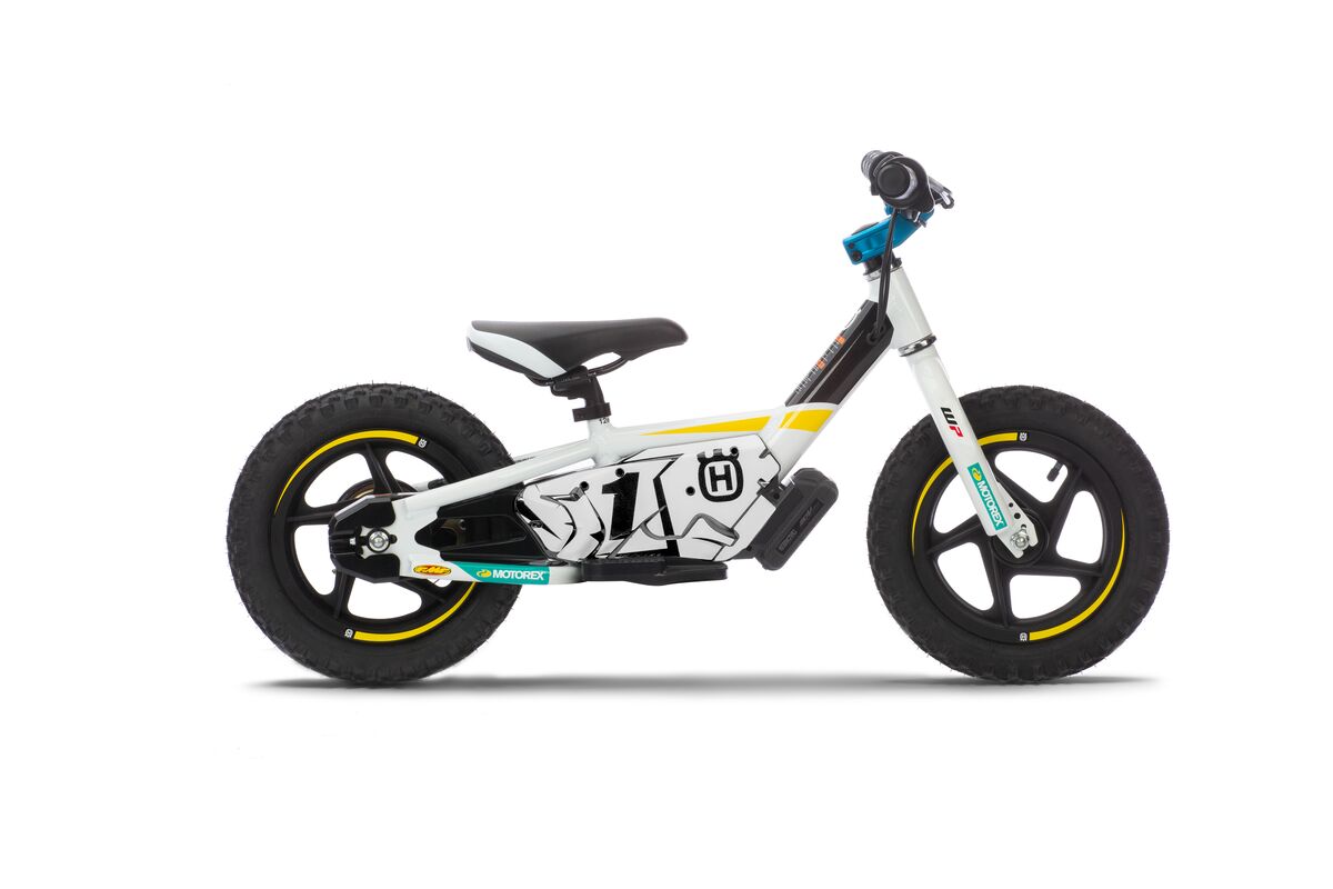 2024 Husqvarna Motorcycles EE range