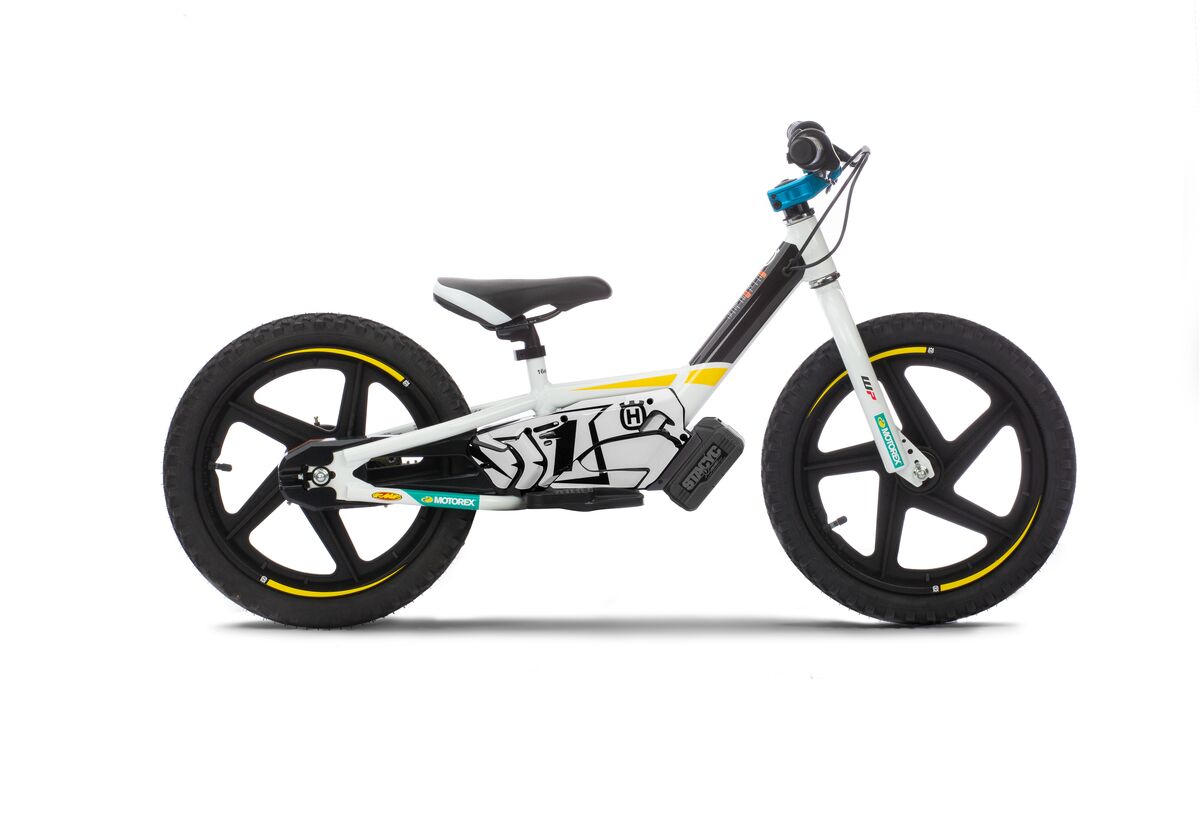 2024 Husqvarna Motorcycles EE range