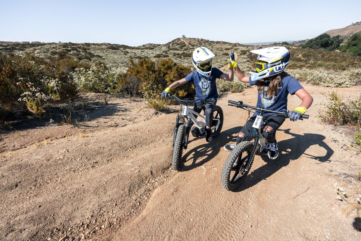 2024 Husqvarna Motorcycles EE range