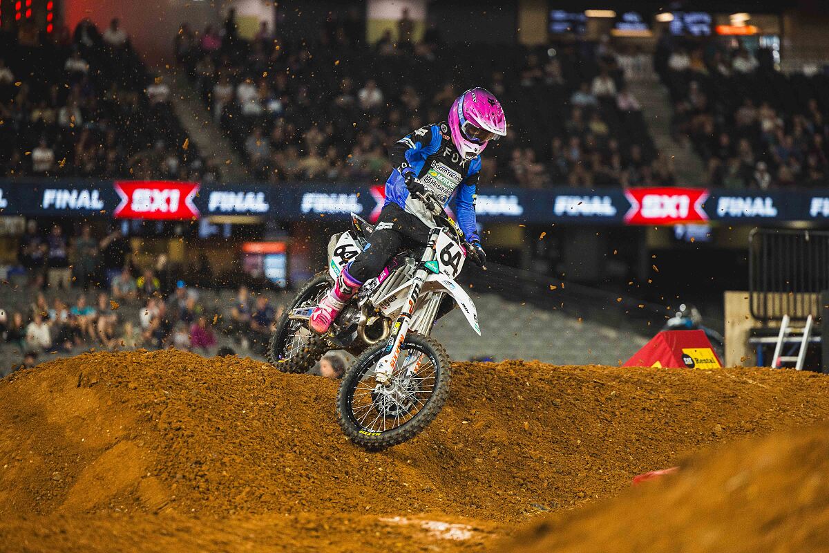Dylan Wills - Husqvarna (03)