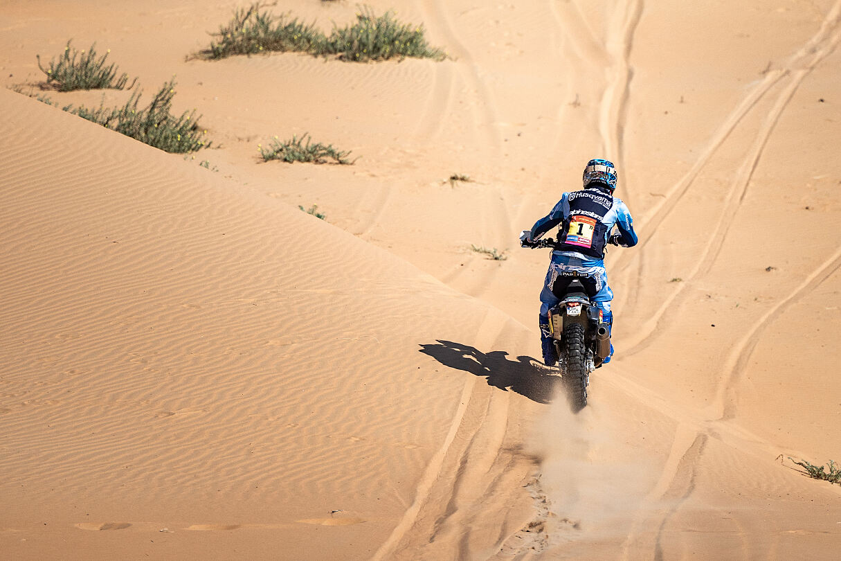 Luciano Benavides - Husqvarna Factory Racing - 2024 Dakar Rally - Stage 6b
