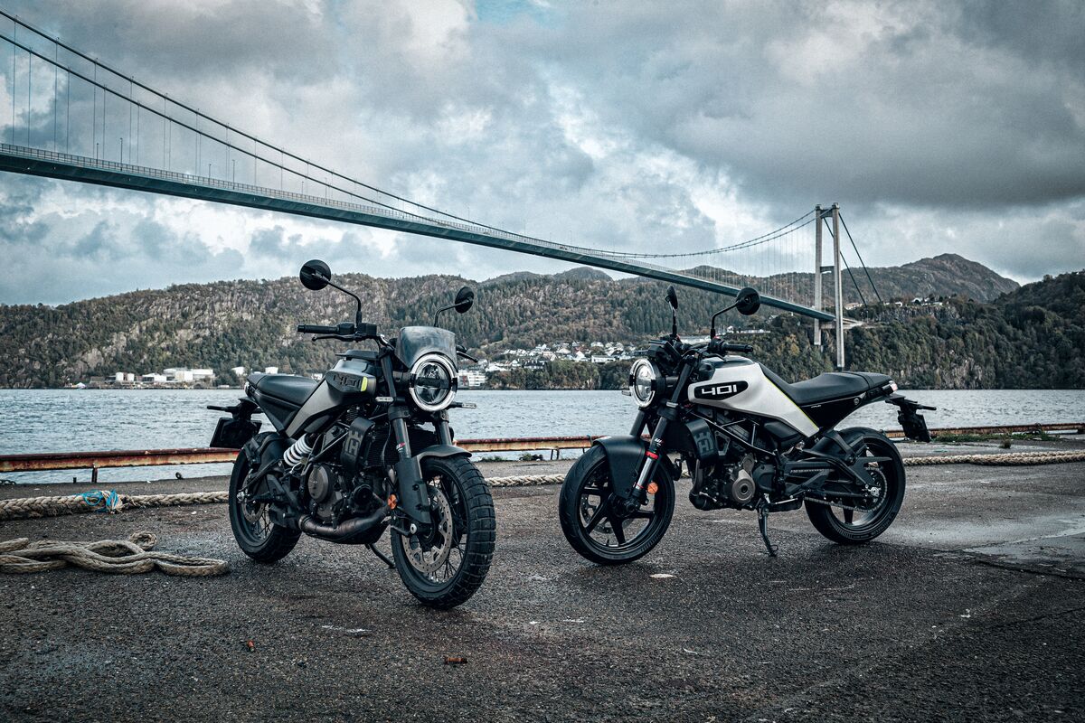 Husqvarna Motorcycles Svartpilen 401 and Vitpilen 401 2024