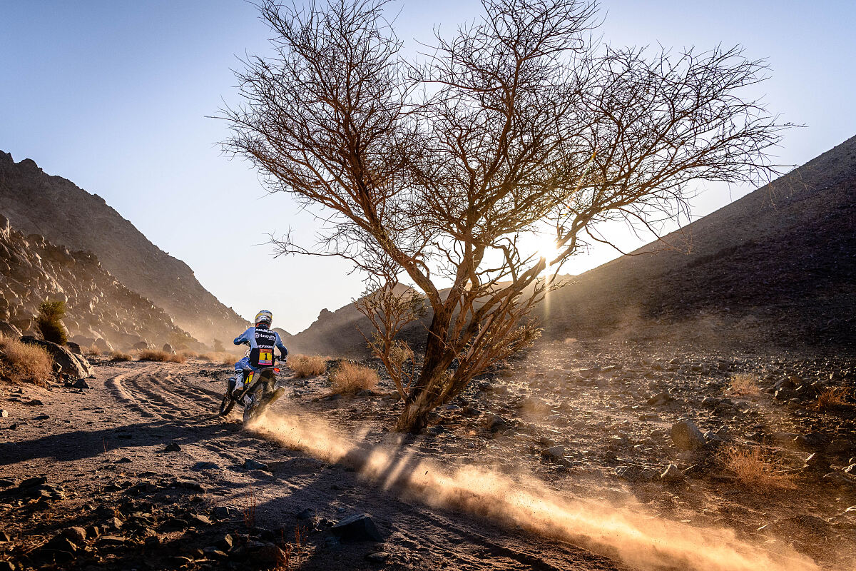 Luciano Benavides - Husqvarna Factory Racing - 2024 Dakar Rally - Stage 11