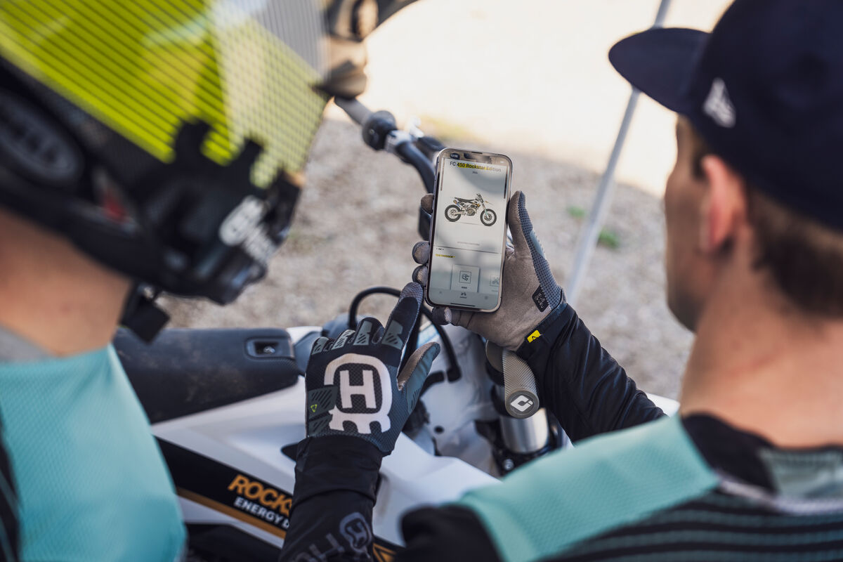CUO and Ride Husqvarna Motorcycles app