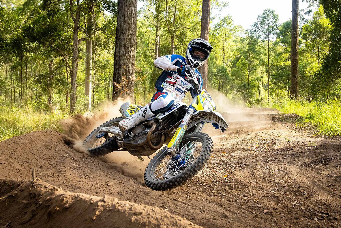 Billy Hargy - Simford Group Motorsport Husqvarna (4)
