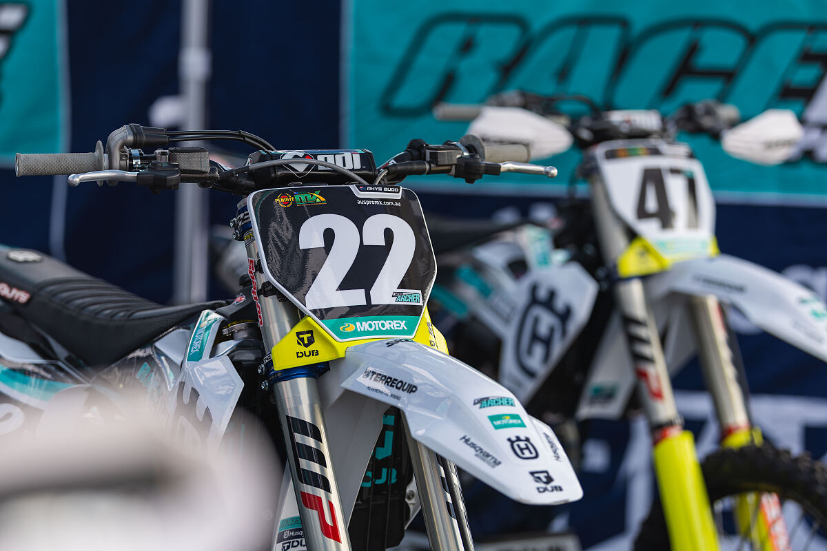 Raceline Husqvarna Racing Team