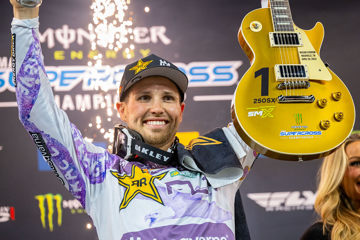 RJ Hampshire podium