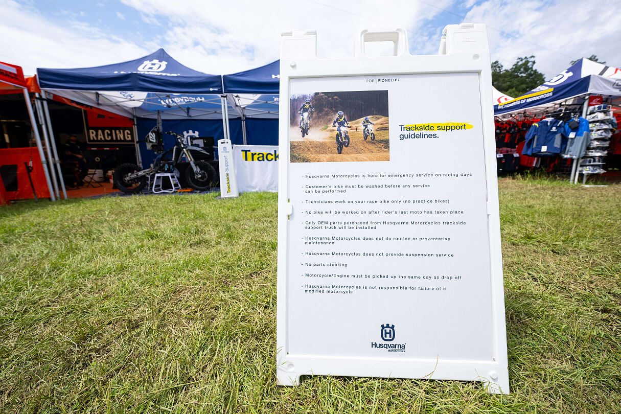 Trackside Support - Loretta Lynn MX