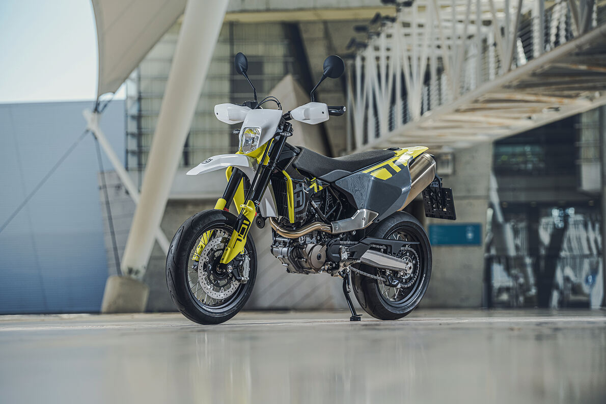 120923_701 Supermoto 2023