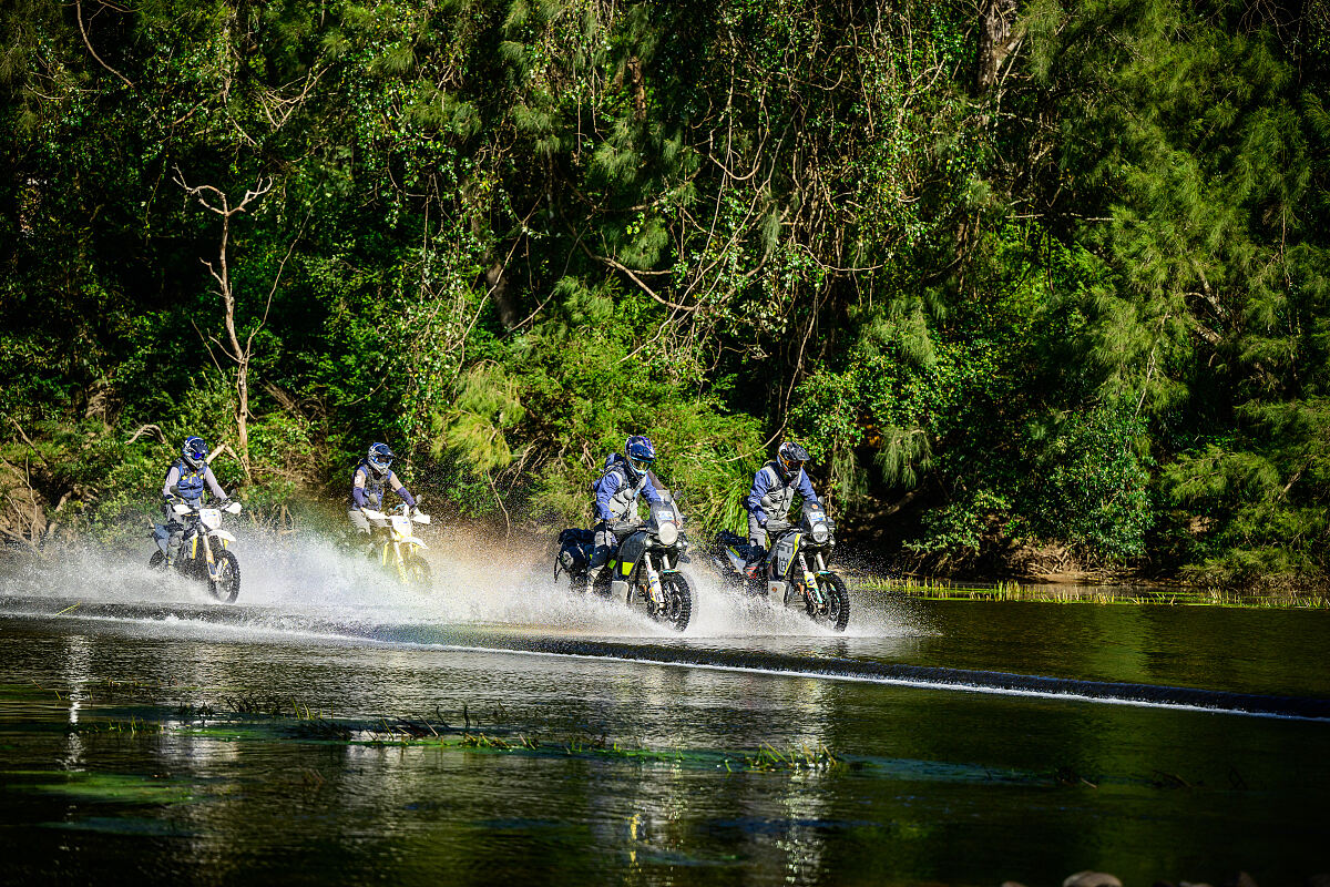 2024-Husqvarna-Trek-South-Coast