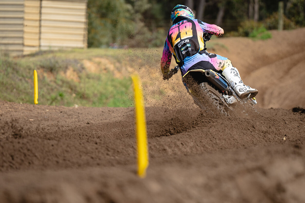 Peter Wolfe - Husqvarna Junior Racing Team - AJMX (2)