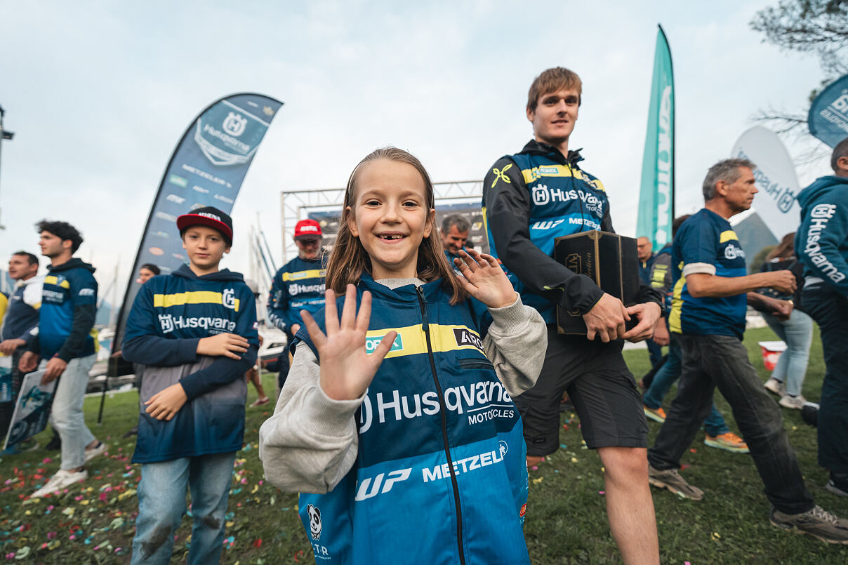 TROFEO ENDURO HUSQVARNA: LOVERE, COSTA VOLPINO E IL LAGO D’ISEO INCORNICIANO IL GRAN FINALE DI STAGIONE 2024