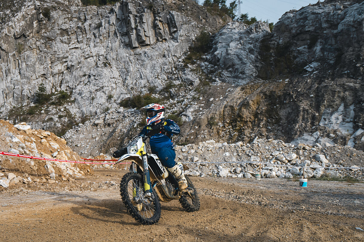 TROFEO ENDURO HUSQVARNA: LOVERE, COSTA VOLPINO E IL LAGO D’ISEO INCORNICIANO IL GRAN FINALE DI STAGIONE 2024