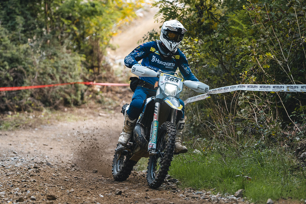 TROFEO ENDURO HUSQVARNA: LOVERE, COSTA VOLPINO E IL LAGO D’ISEO INCORNICIANO IL GRAN FINALE DI STAGIONE 2024