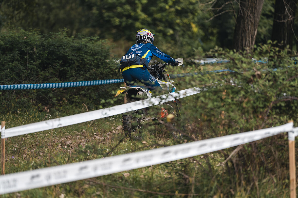 TROFEO ENDURO HUSQVARNA: LOVERE, COSTA VOLPINO E IL LAGO D’ISEO INCORNICIANO IL GRAN FINALE DI STAGIONE 2024