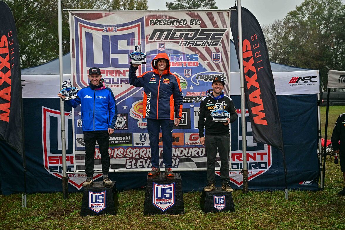 Craig DeLong podium