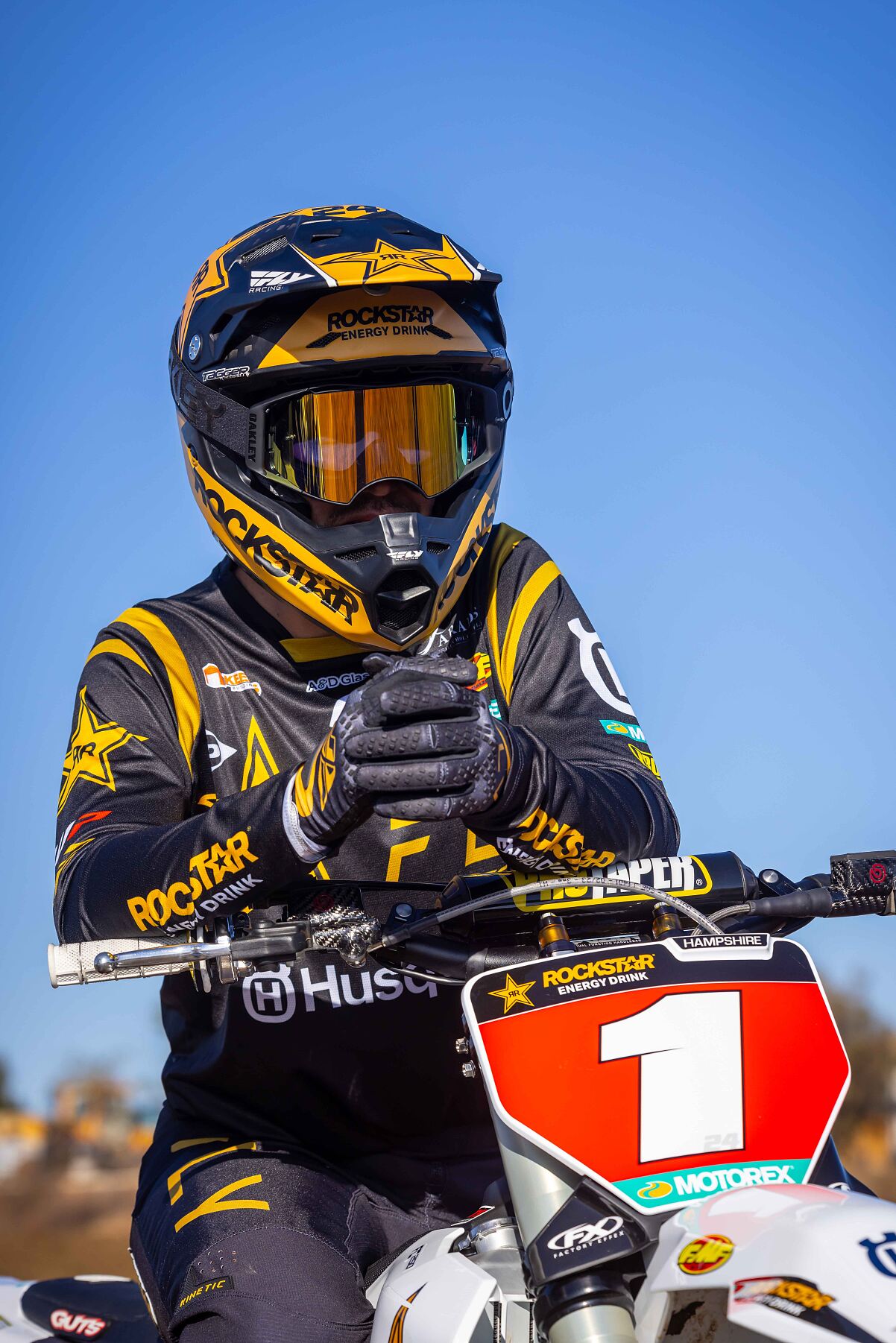 RJ Hampshire - Rockstar Energy Husqvarna Factory Racing Team 2025 (6)