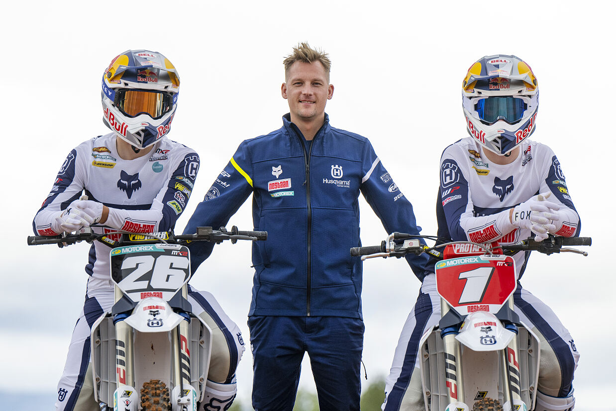 Team_NestaanHusqvarna_MX2_2025 (3)