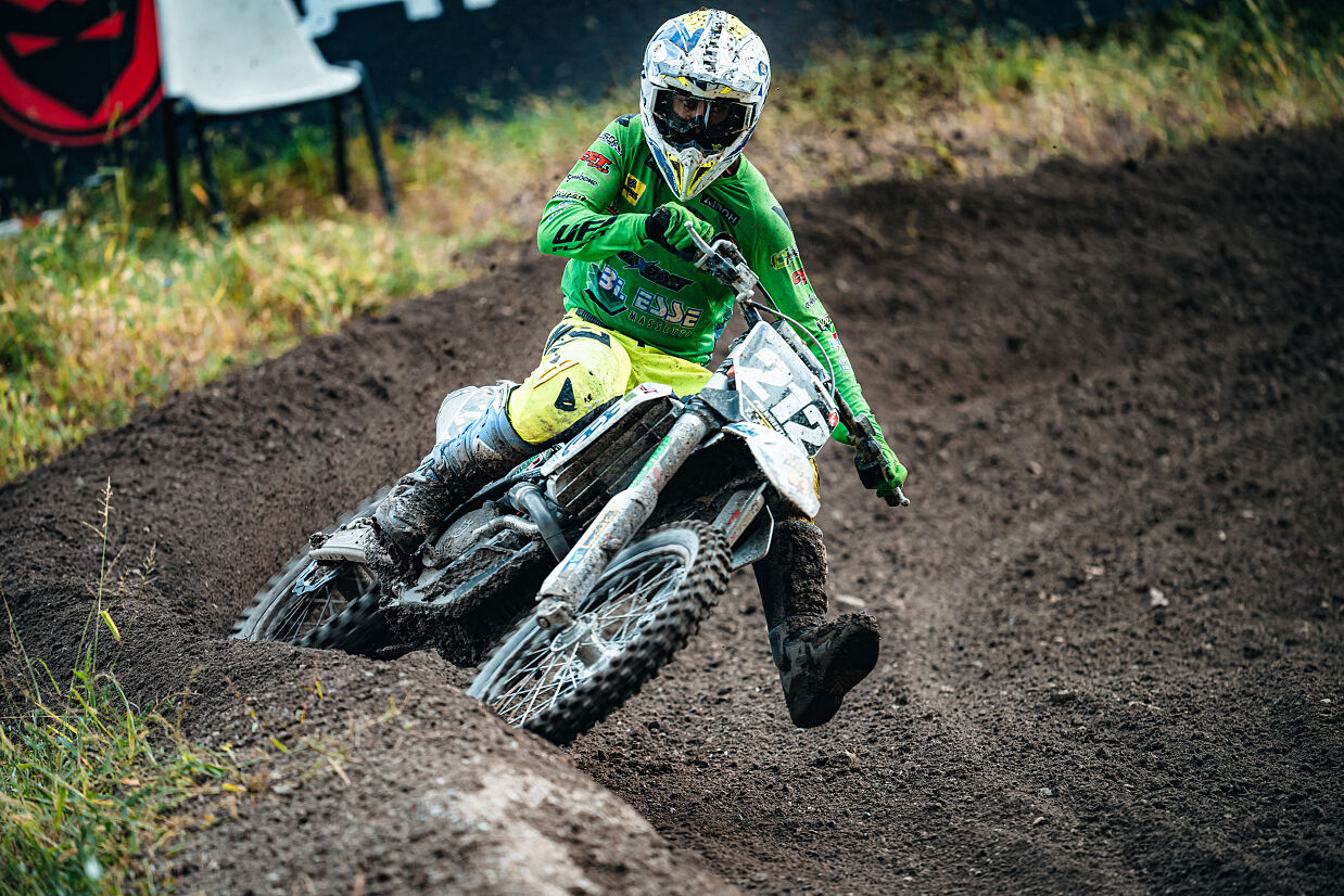 MAX BART MOTORSPORT E HUSQVARNA RINNOVANO LA COLLABORAZIONE PER IL 2025 