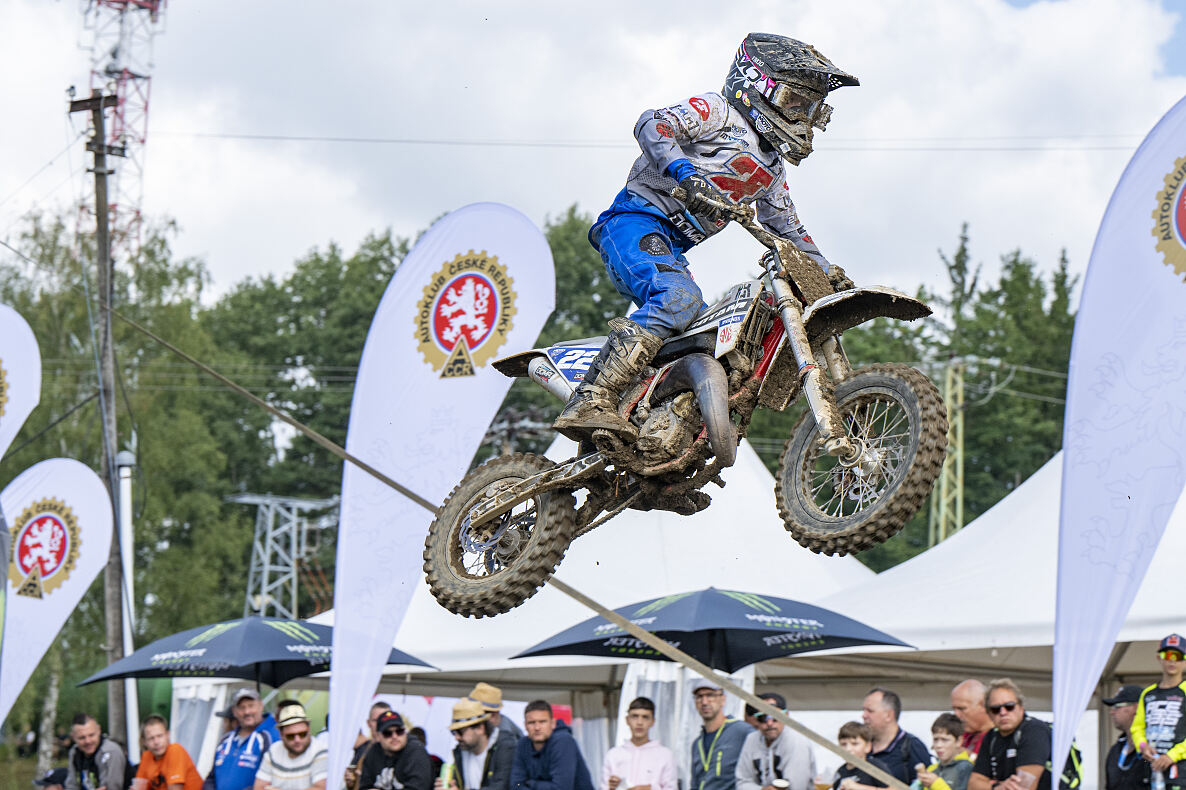Morette_CzechRepublic_2025_Fullspectrum_BS_DSC_9805